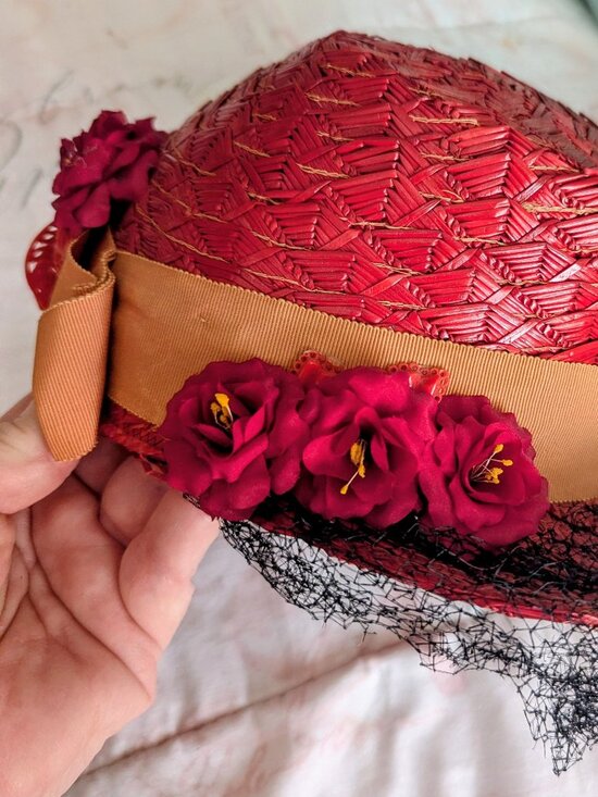 Vintage Red Straw hat With Net Veil & Chin Strap-Western Look Floral Straw Hat main image 13